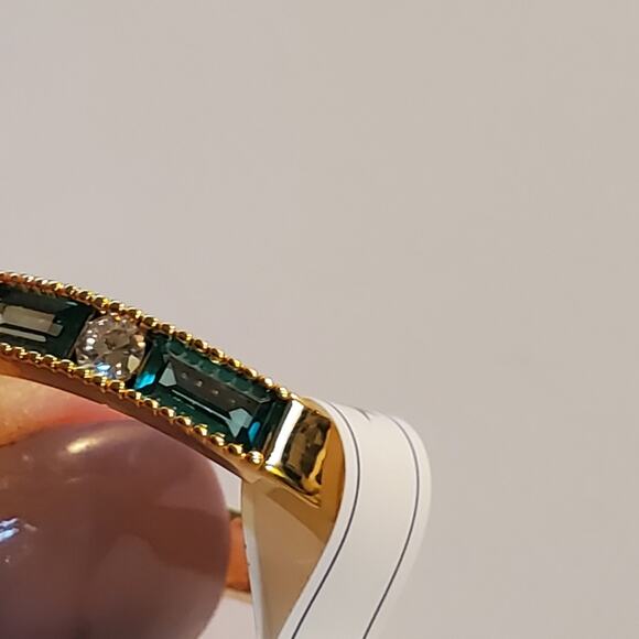 Anthropologie Brass over gold green stone Flat channel cut pattern ring Size 8 - Picture 8 of 11